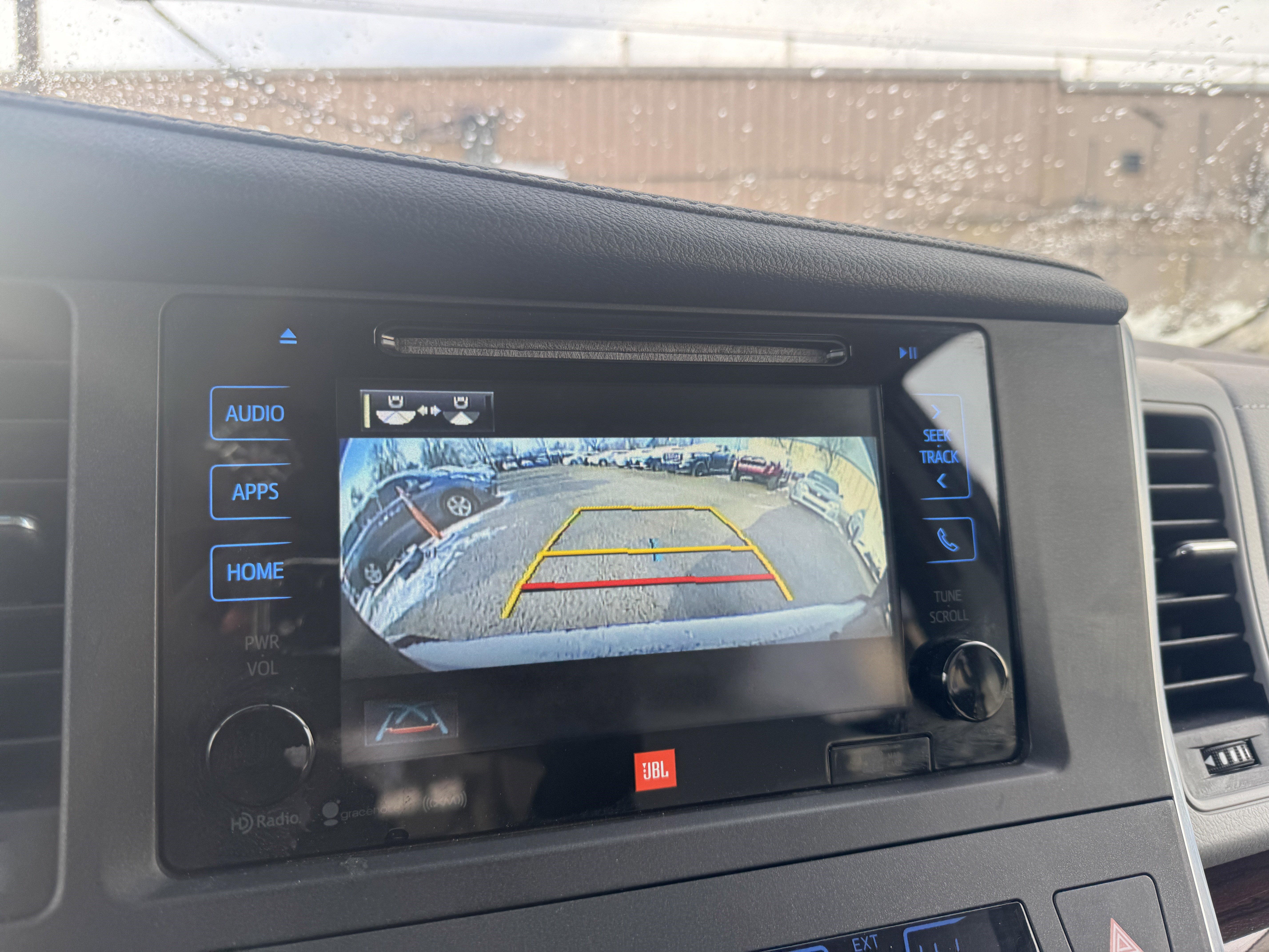 Used 2017 Toyota Sienna Limited image 26