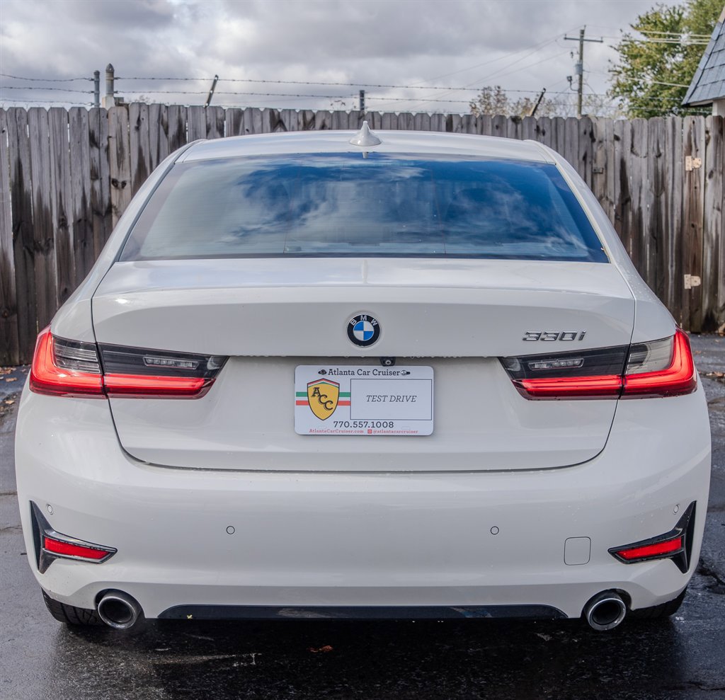 Used 2020 BMW 330i Sedan image 4