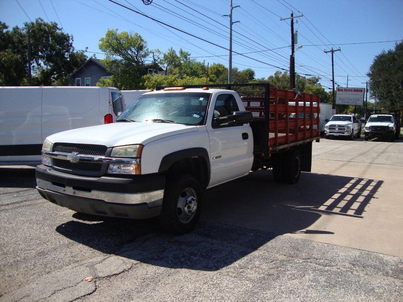 Used 2004 Chevrolet Silverado 3500 2WD Regular Cab image 1