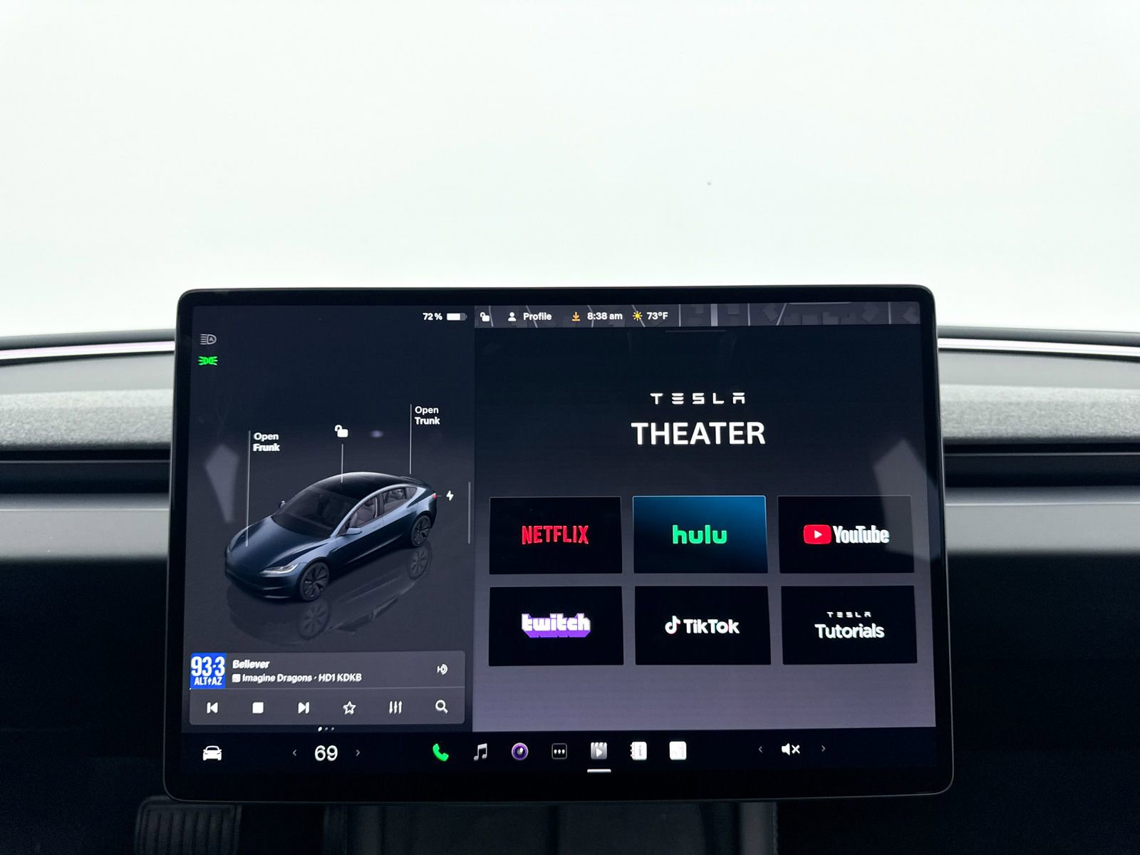 Used 2024 Tesla Model 3 Standard Range image 23