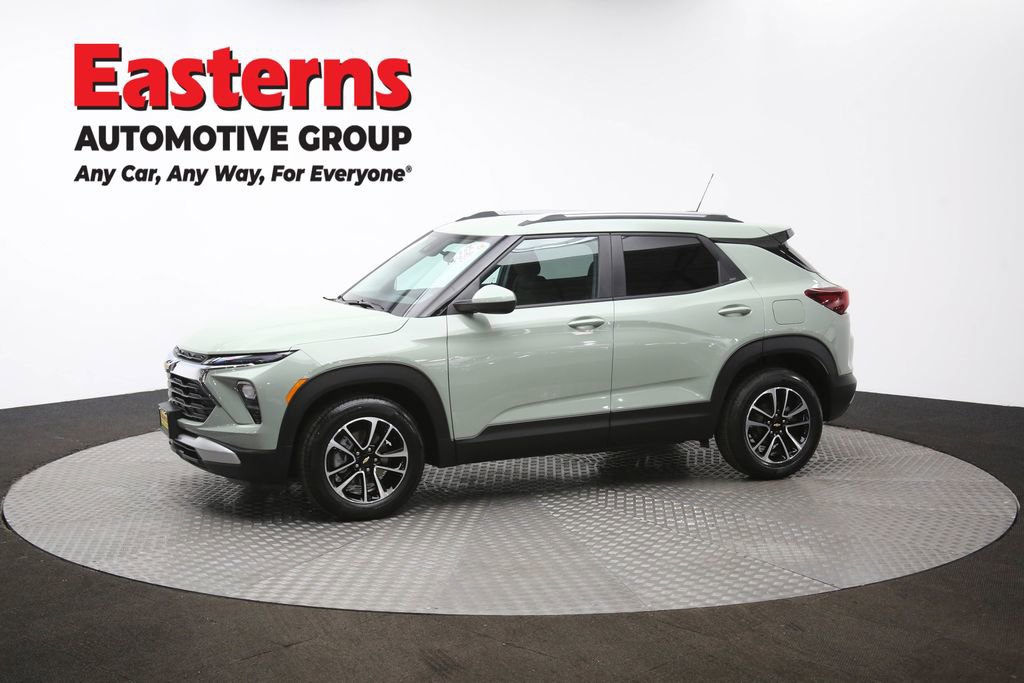 Used 2026 Chevrolet TrailBlazer LT w/ Driver Confidence Package image 57