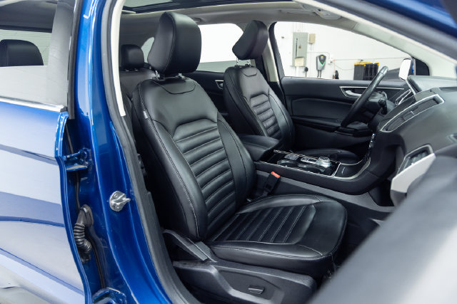 Used 2020 Ford Edge SEL w/ Convenience Package FWD image 26