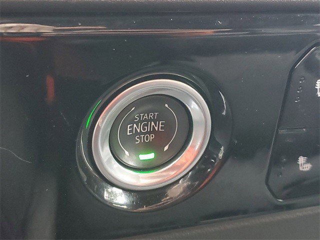 Certified 2024 Chevrolet Silverado 1500 LT image 26