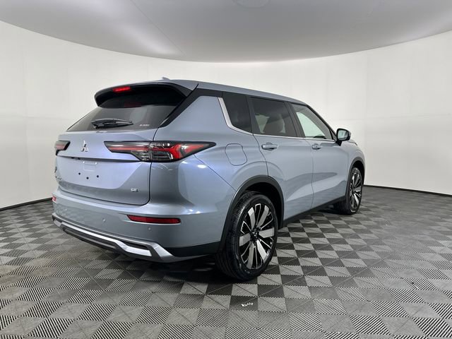 New 2026 Mitsubishi Outlander SE AWD/4WD image 6