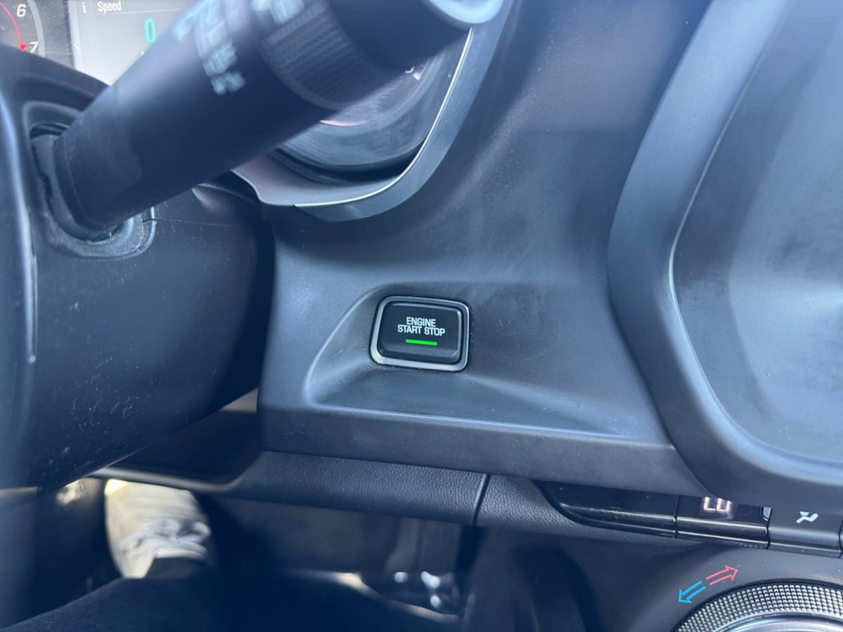Used 2018 Chevrolet Camaro LT w/ RS Package image 16