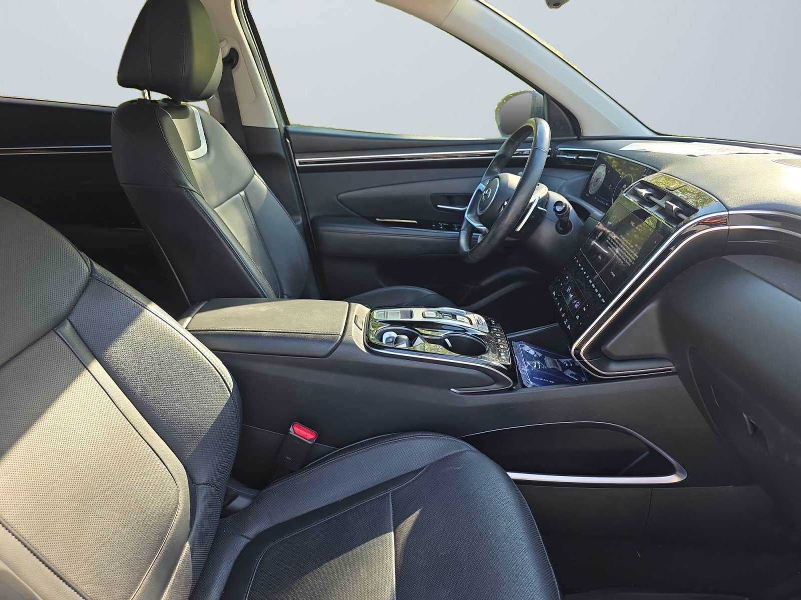 Certified 2023 Hyundai Tucson Limited AWD/4WD image 18