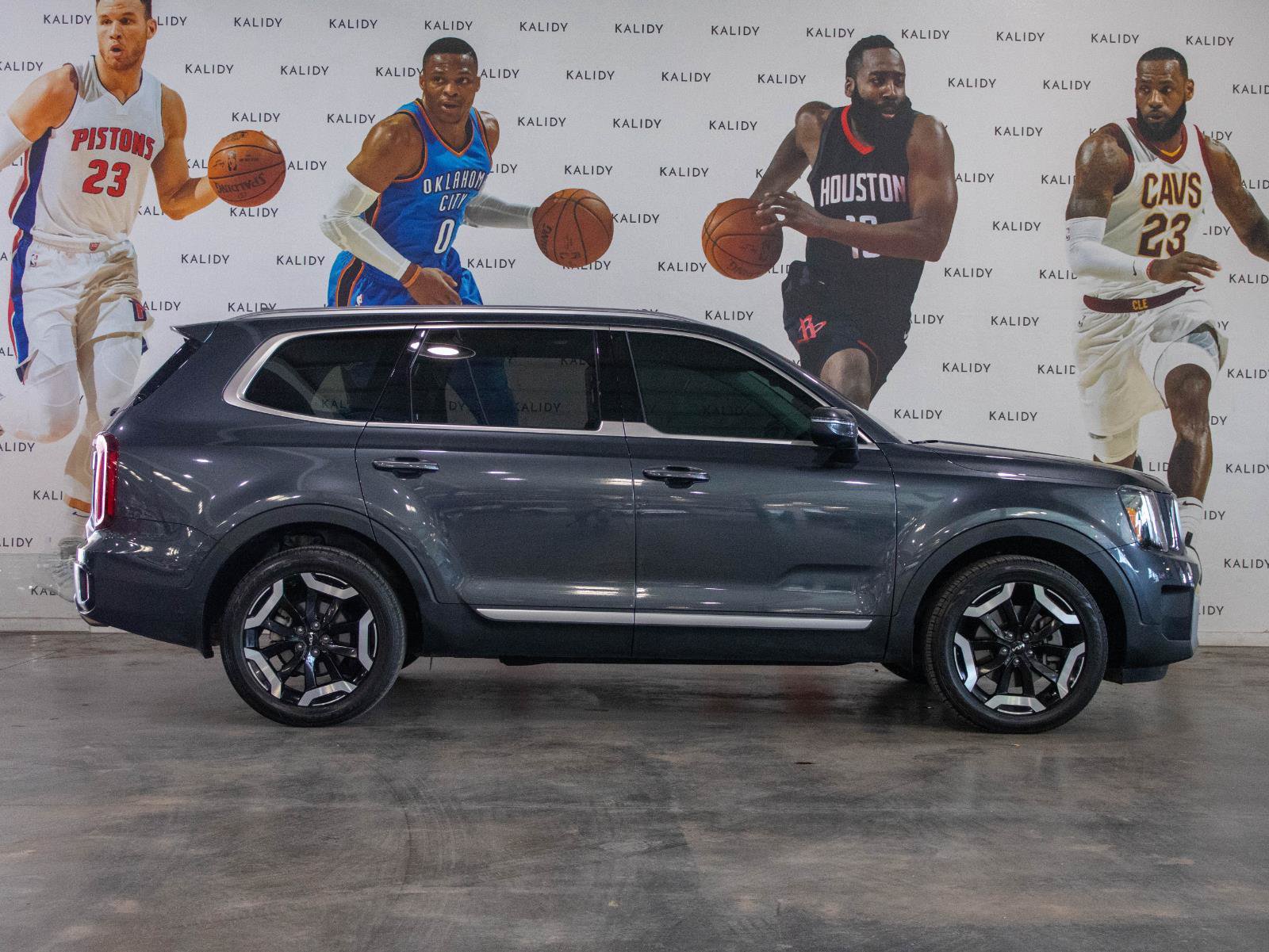 Used 2024 Kia Telluride S w/ S Sunroof Package FWD image 19