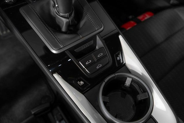 Used 2024 Porsche 911 Carrera T image 23