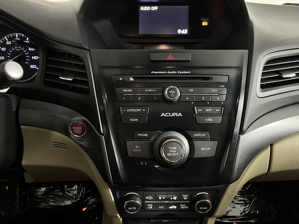 Used 2013 Acura ILX w/ Premium Package image 23