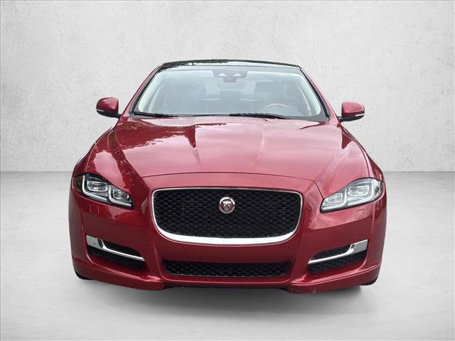 Used 2018 Jaguar XJ R-Sport AWD/4WD video 2