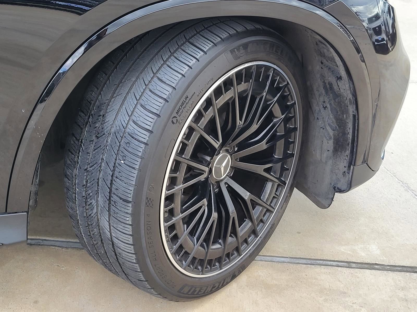 Used 2024 Mercedes-Benz GLC 43 AMG 4MATIC image 6