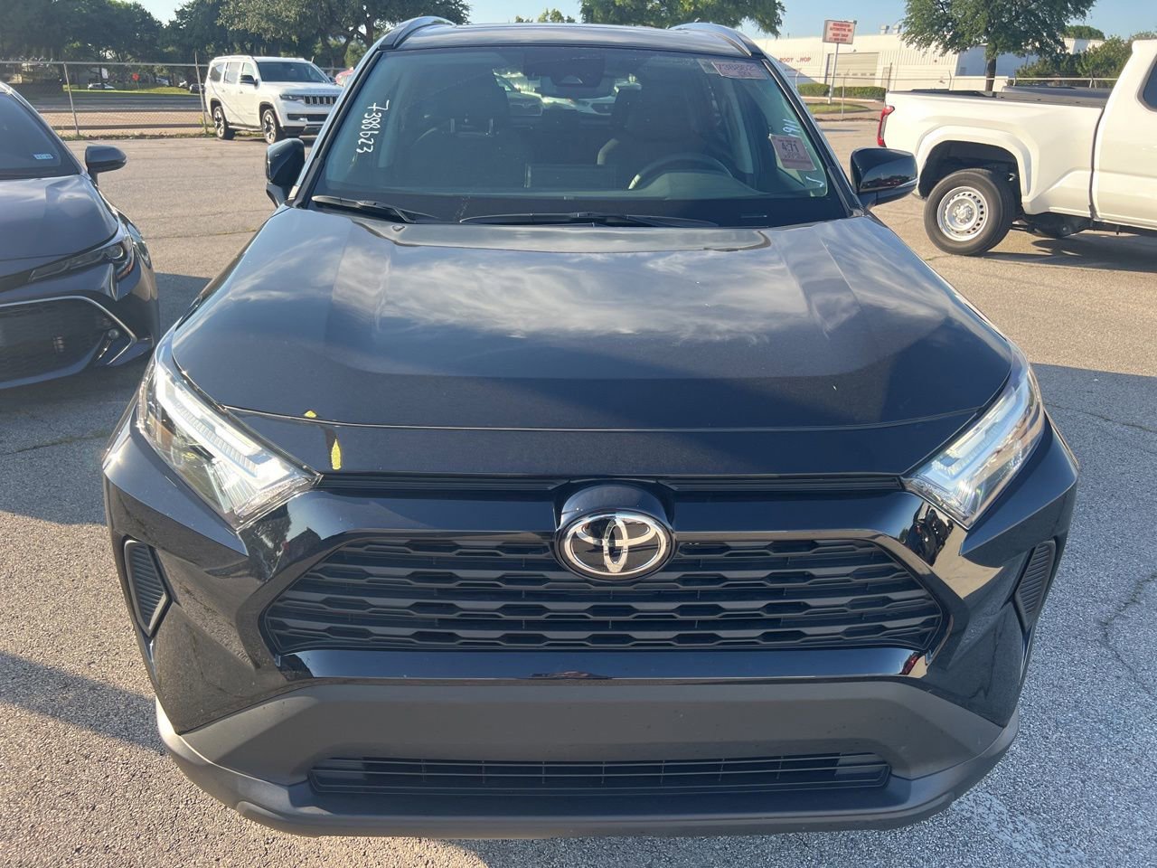 Used 2025 Toyota RAV4 XLE w/ Convenience Package AWD/4WD image 2