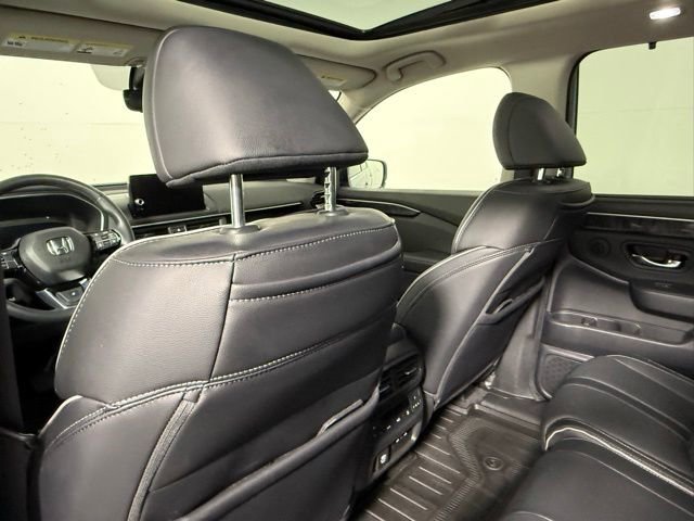 Used 2024 Honda Pilot Elite image 34