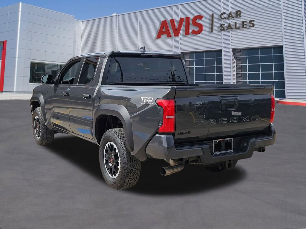Used 2025 Toyota Tacoma TRD Off-Road image 3