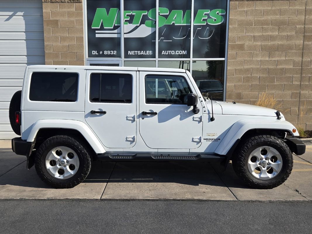 Used 2015 Jeep Wrangler Unlimited Sahara w/ Dual Top Group image 6