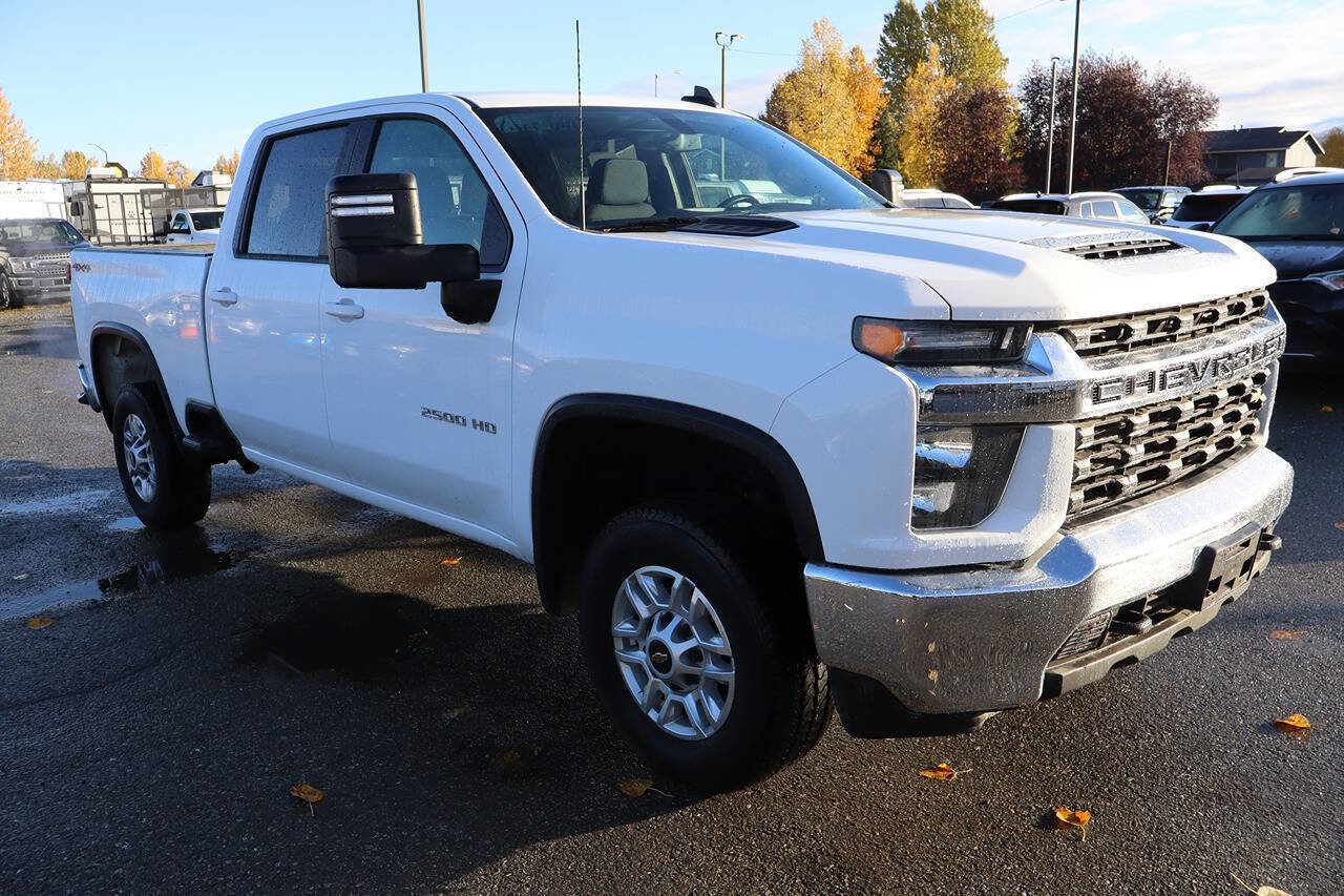 Used 2023 Chevrolet Silverado 2500 LT image 7