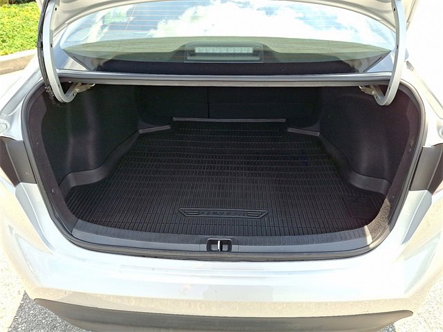 Used 2024 Toyota Corolla LE image 28