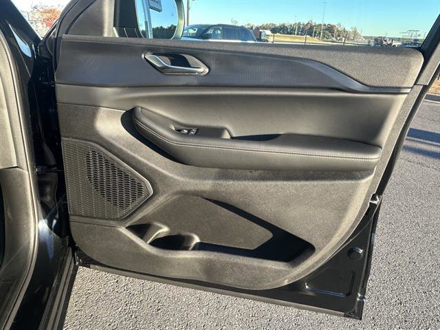 New 2025 Jeep Grand Cherokee Laredo image 20