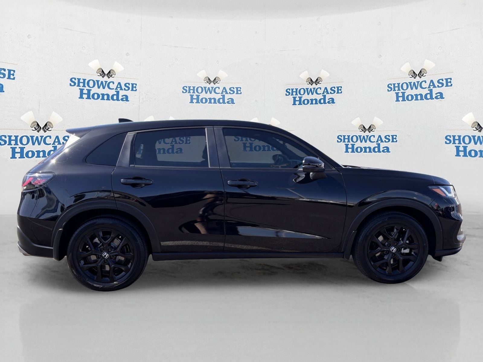 Certified 2024 Honda HR-V Sport image 9