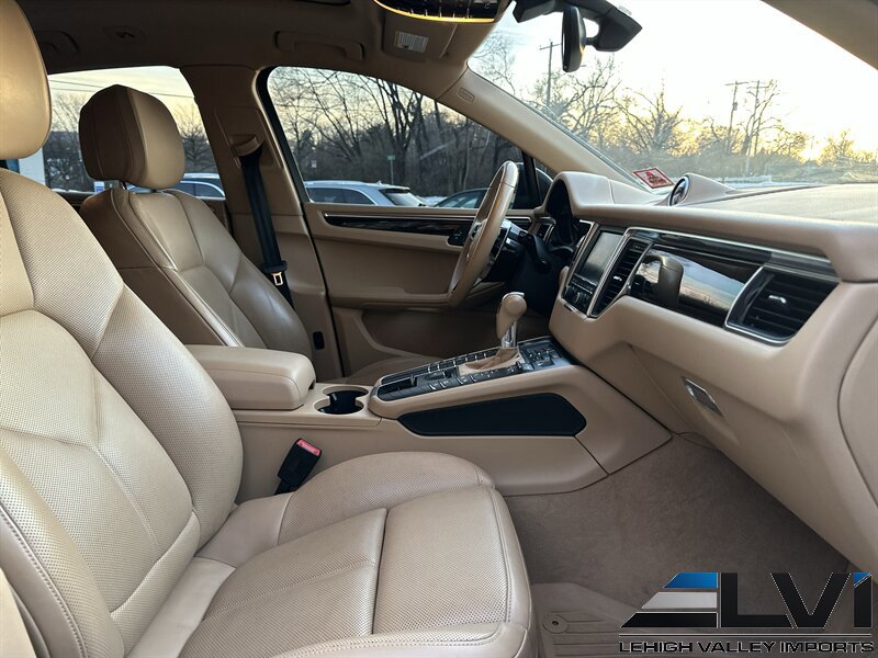 Used 2016 Porsche Macan S AWD/4WD image 26