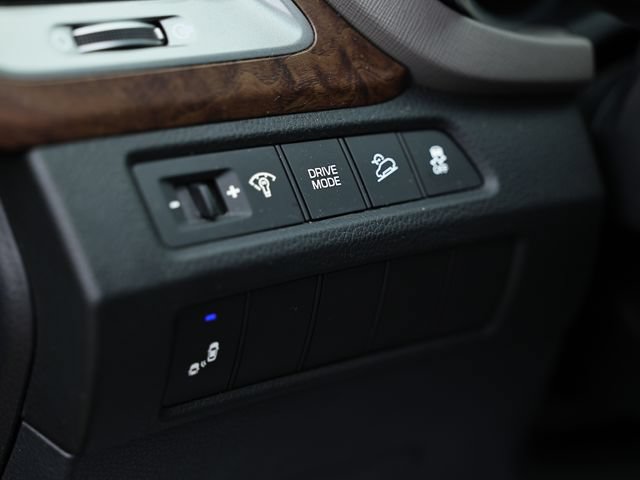 Used 2019 Hyundai Santa Fe XL SE w/ SE Premium Package 02 FWD image 19
