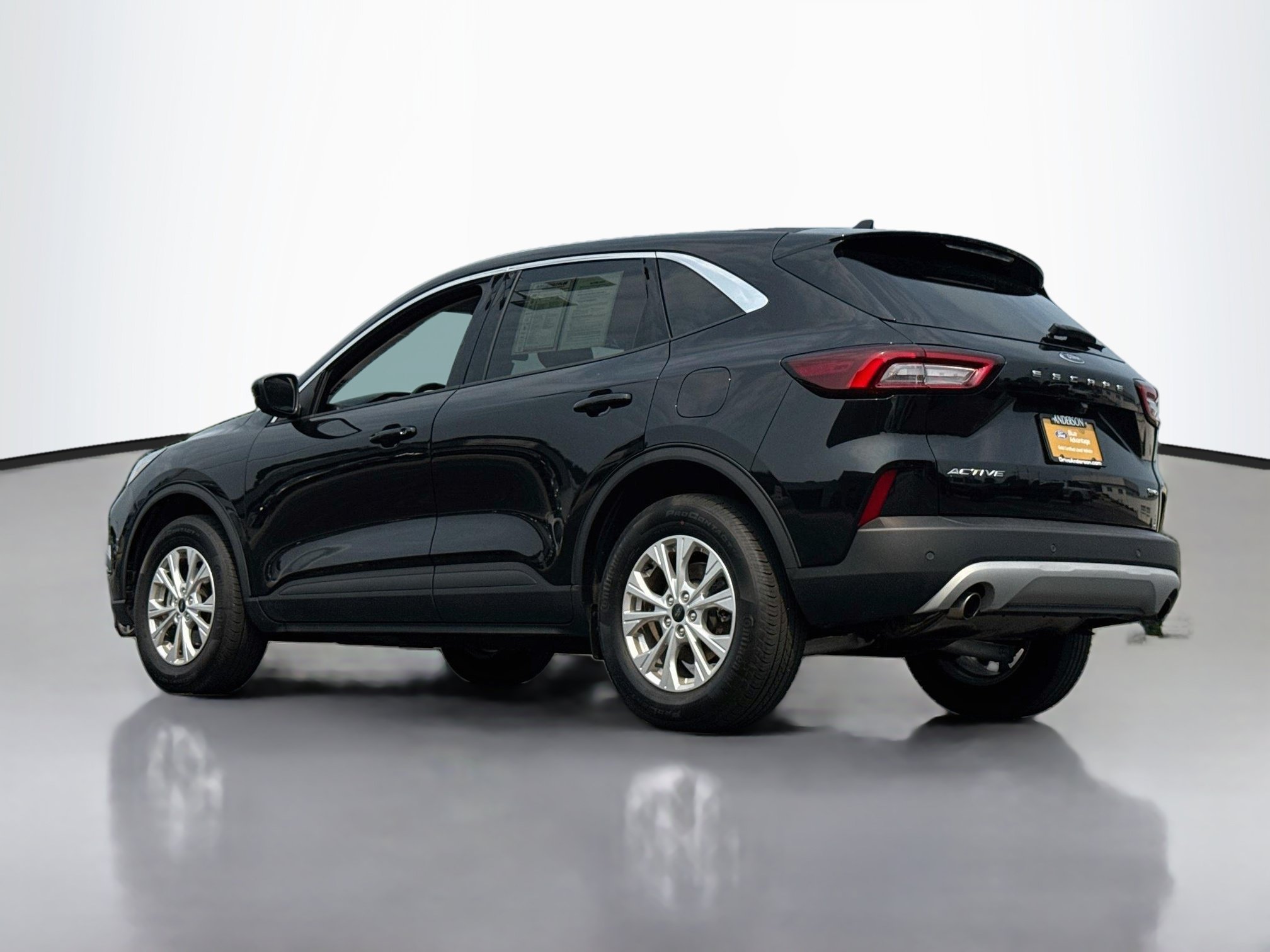 Used 2023 Ford Escape Active w/ Tech Pack #2 AWD/4WD image 5
