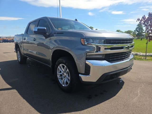 Used 2021 Chevrolet Silverado 1500 LT w/ LPO, Dark Essentials Package AWD/4WD image 1