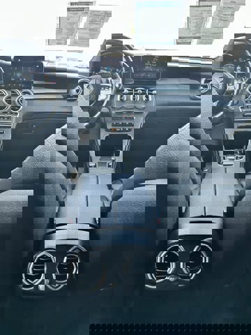 Used 2021 Mercedes-Benz GLC 300 image 9