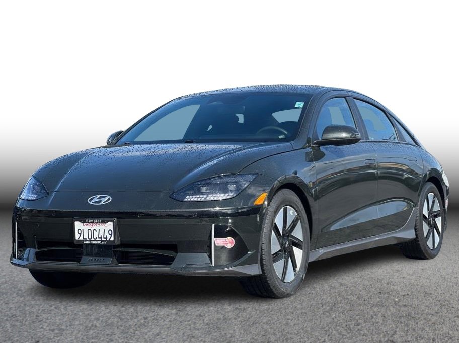 Used 2024 Hyundai Ioniq 6 SE RWD image 1