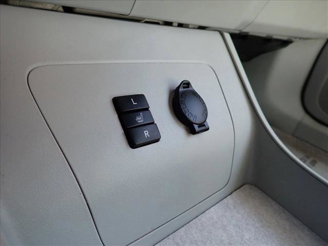 Used 2010 Toyota Prius Five FWD image 19