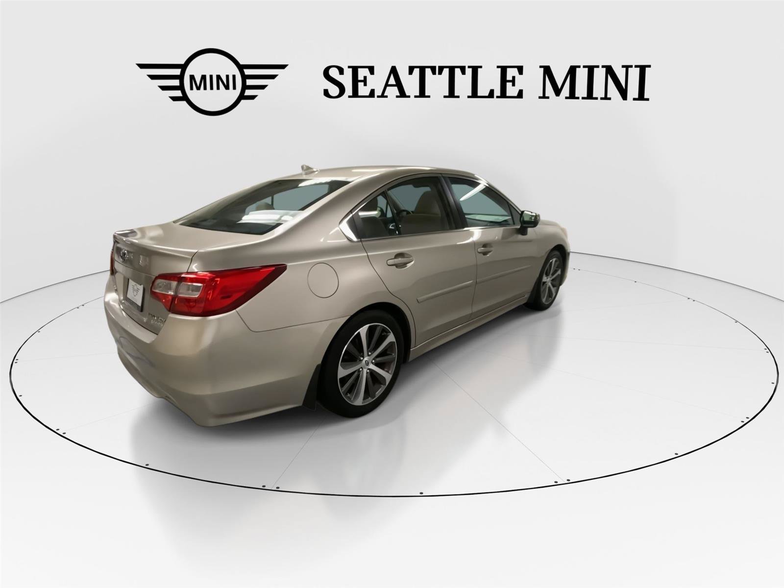 Used 2016 Subaru Legacy 2.5i Limited AWD/4WD image 11