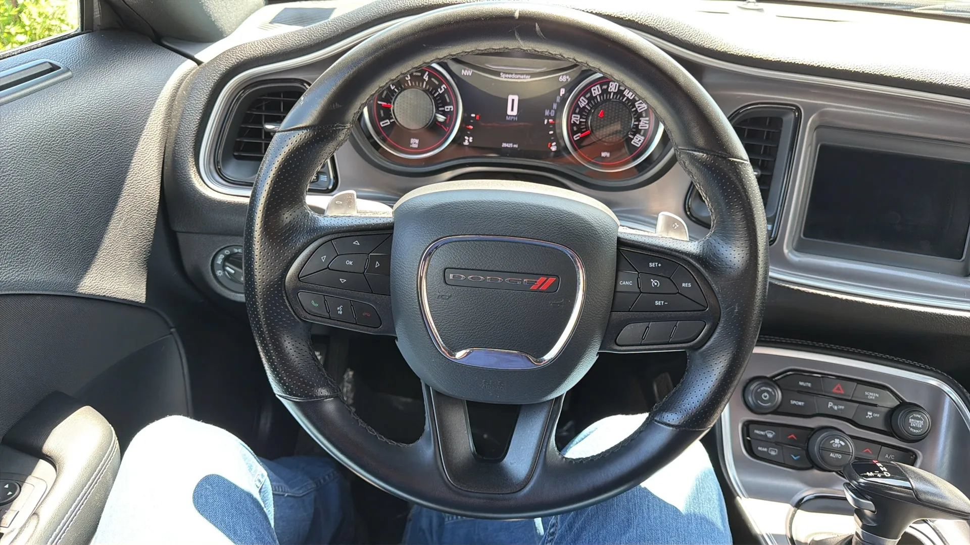 Used 2022 Dodge Challenger GT RWD image 10