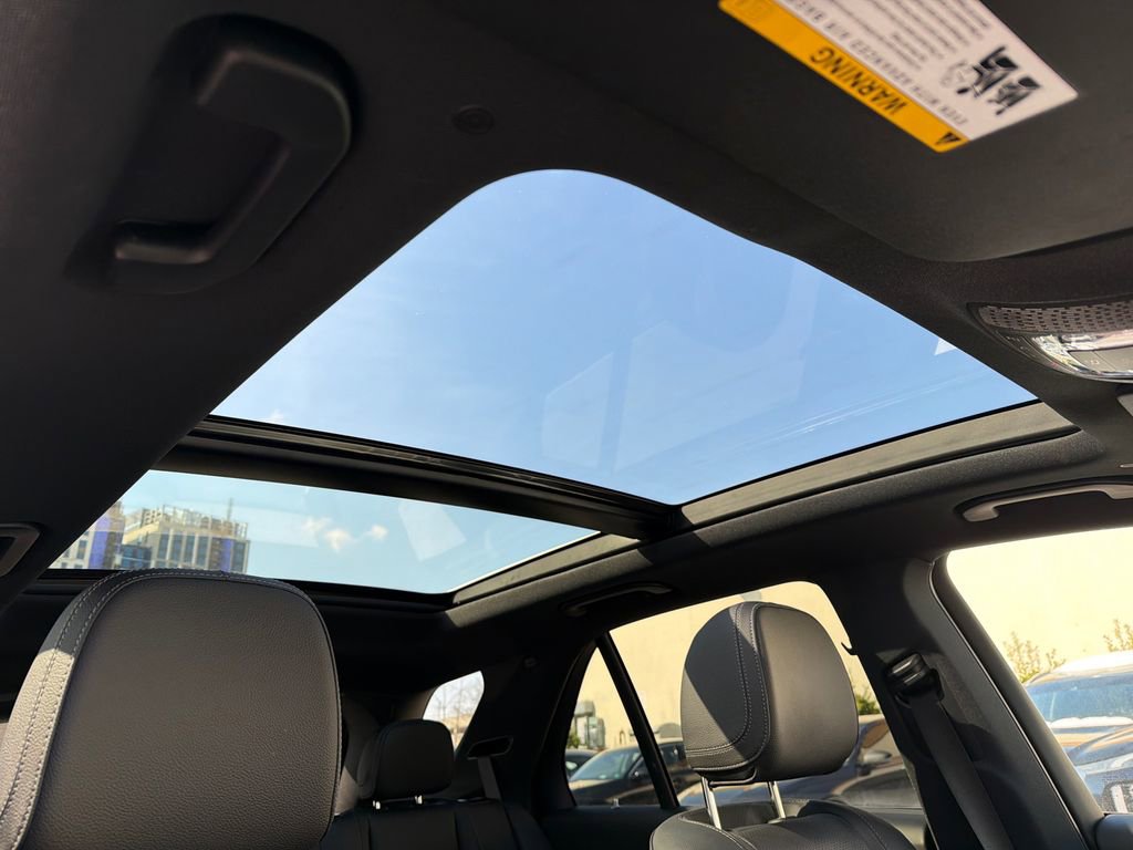 Used 2025 Mercedes-Benz GLE 350 4MATIC image 8