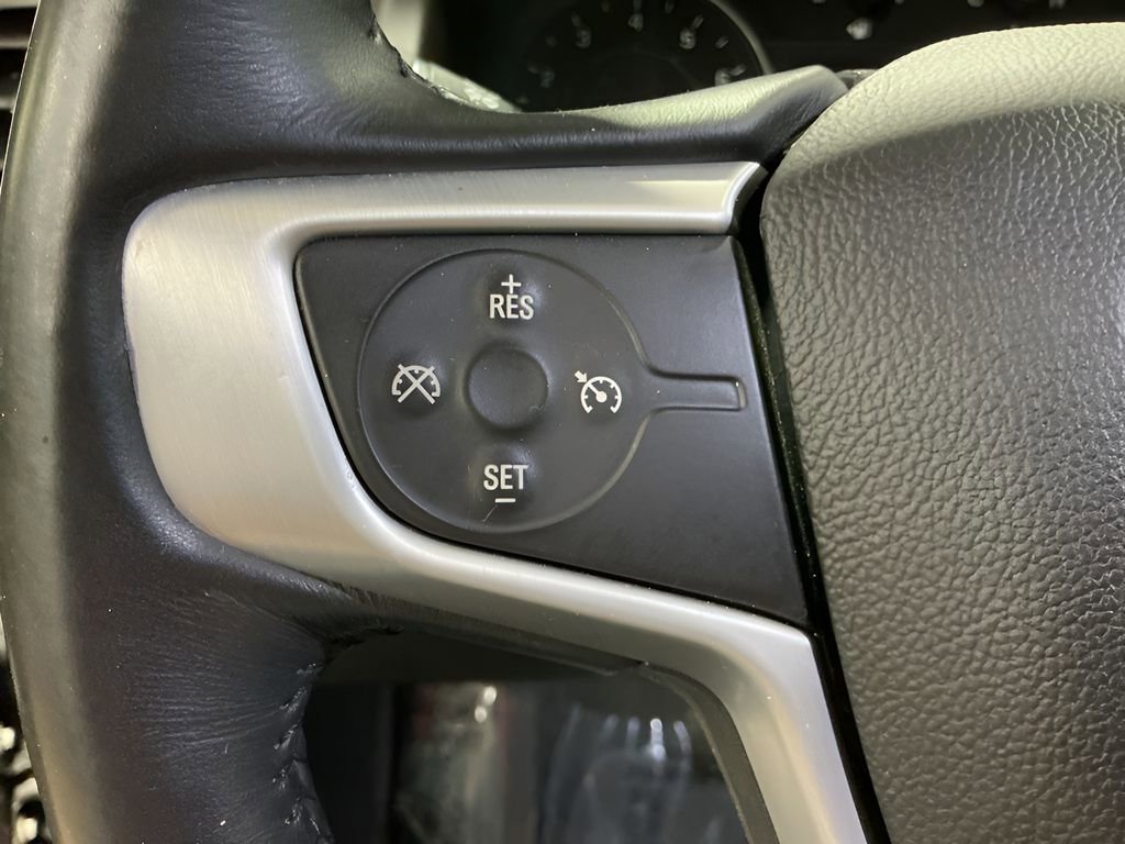 Used 2018 GMC Acadia SLT image 12