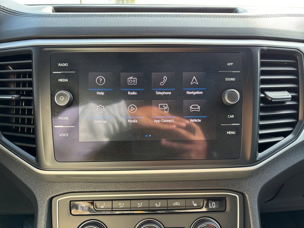 Used 2021 Volkswagen Atlas Cross Sport SE image 26