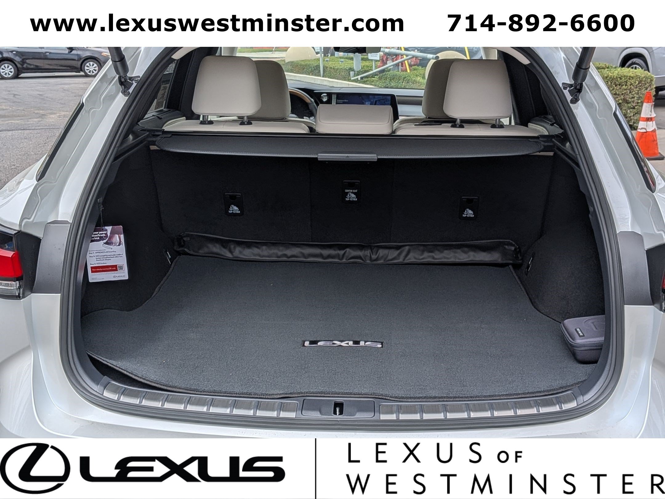 New 2026 Lexus RX 450h AWD image 8