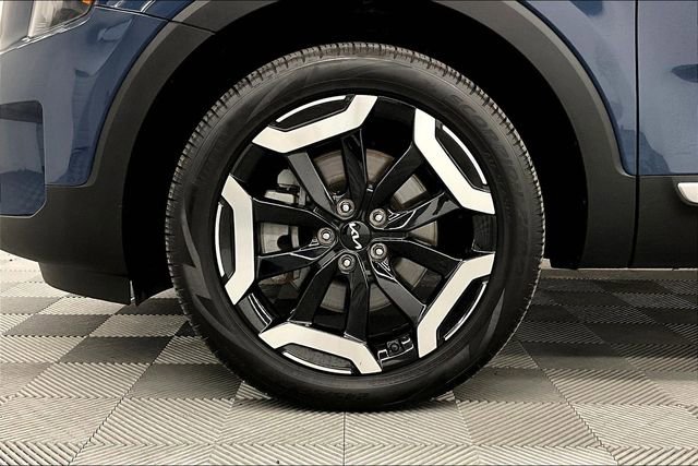 Used 2025 Kia Telluride S image 10