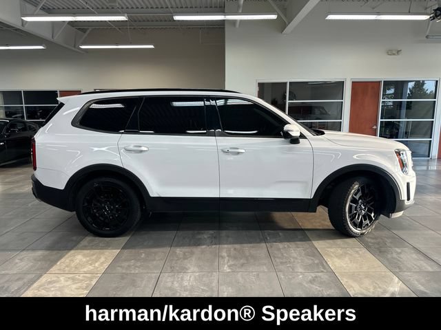 Used 2022 Kia Telluride SX w/ Nightfall Edition Package AWD/4WD image 9