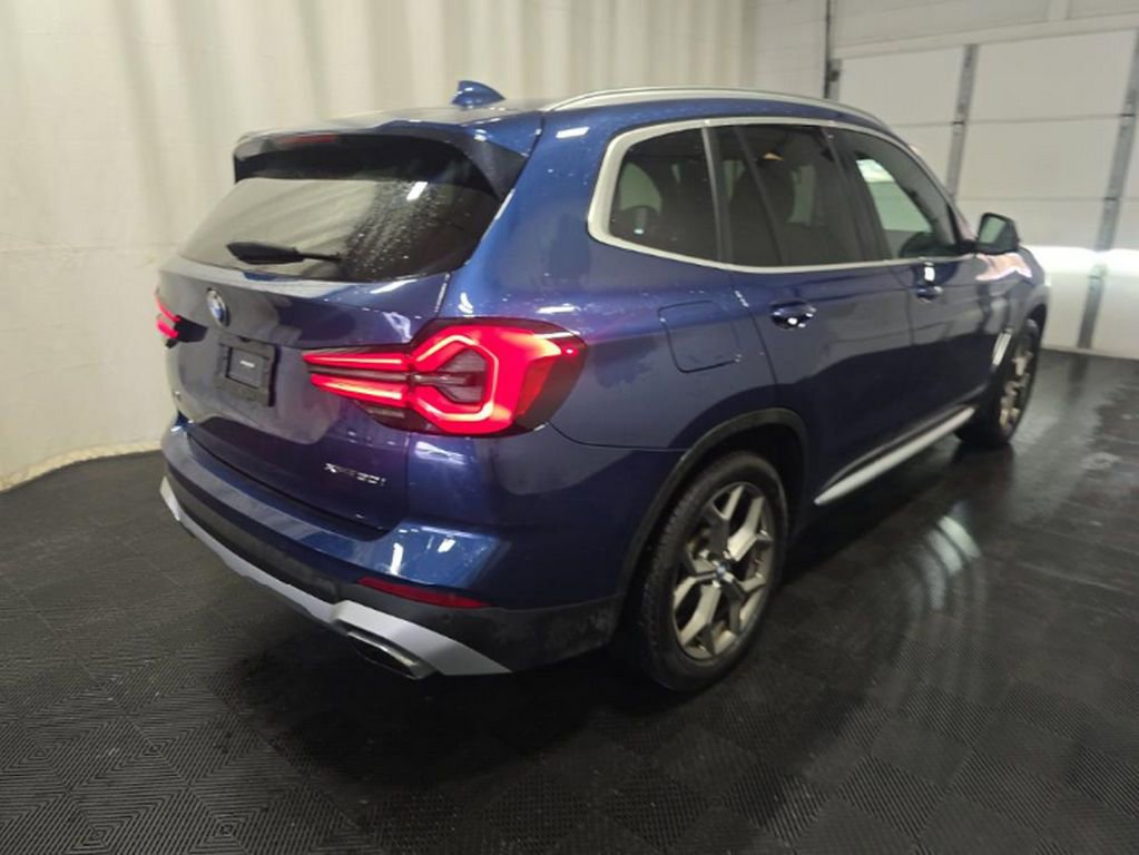 Used 2022 BMW X3 xDrive30i image 4