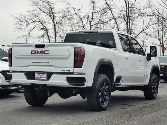 Used 2025 GMC Sierra 2500 AT4 image 6