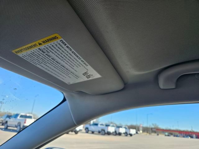 Used 2025 Chevrolet Trax LS image 21