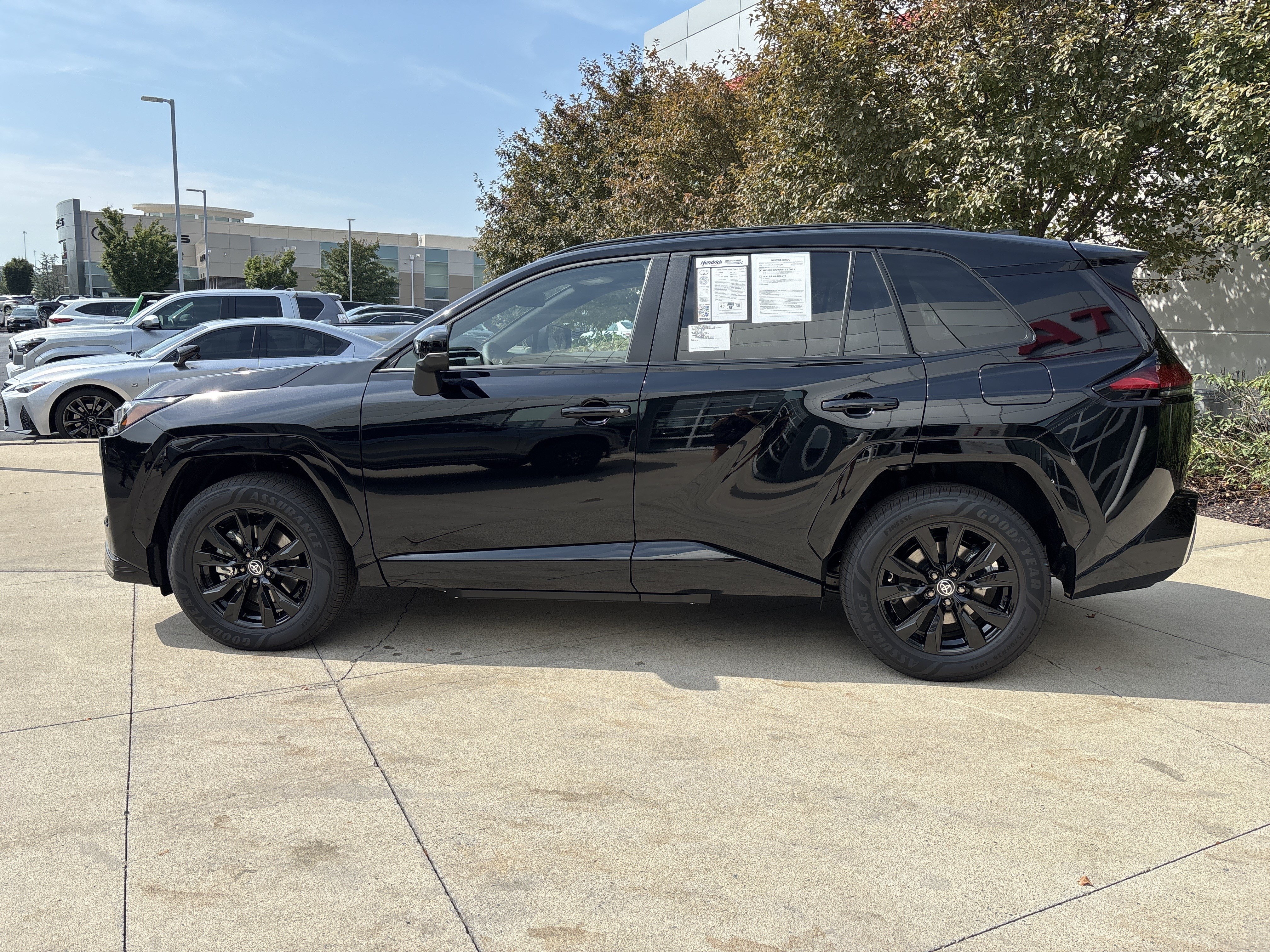 Used 2026 Toyota RAV4 SE AWD/4WD image 8