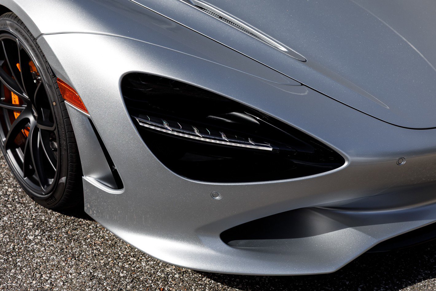 New 2026 McLaren 750S TechLux image 9