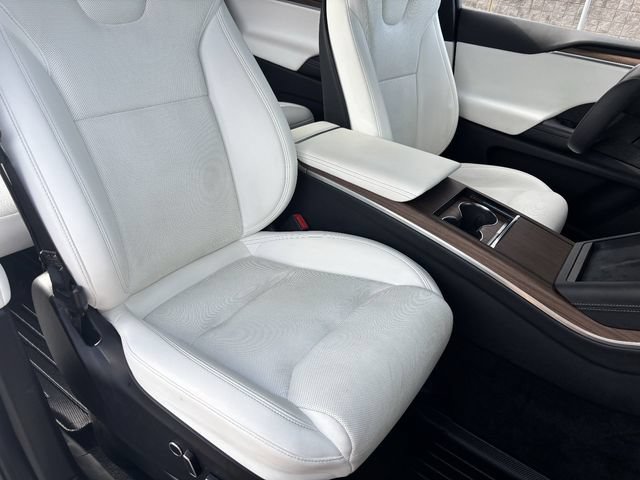 Used 2022 Tesla Model X AWD/4WD image 10