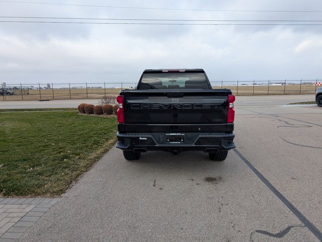 Used 2022 Chevrolet Silverado 1500 RST w/ Rally Edition image 9