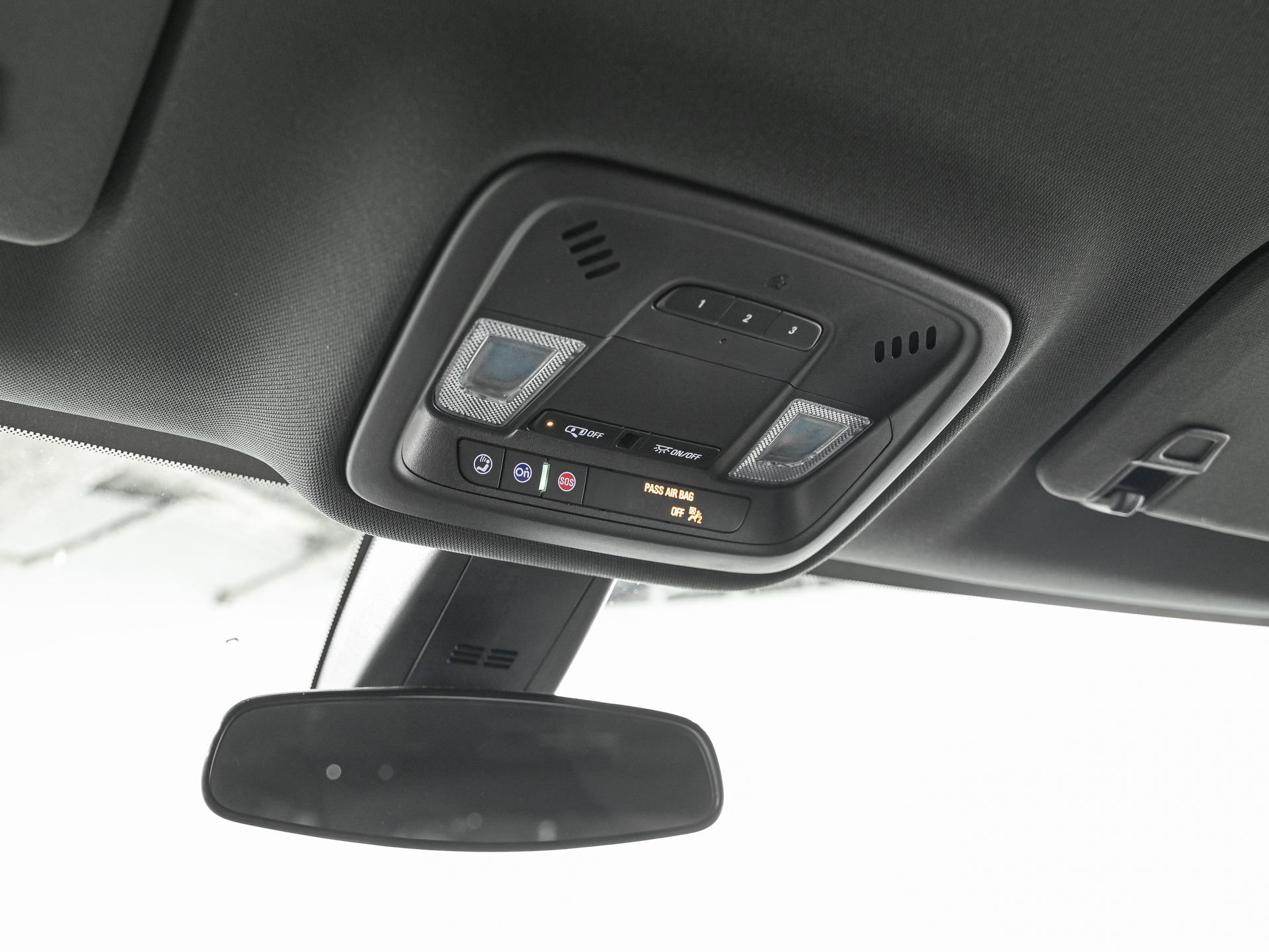 Used 2023 Chevrolet Traverse LT w/ LPO, Floor Liner Package image 24