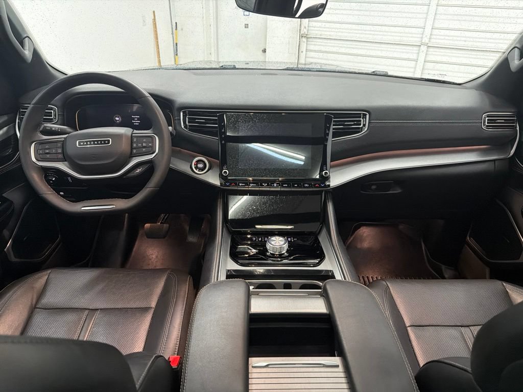 Used 2023 Jeep Wagoneer Series II AWD/4WD image 23