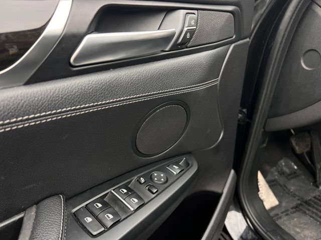 Used 2017 BMW X3 sDrive28i image 11