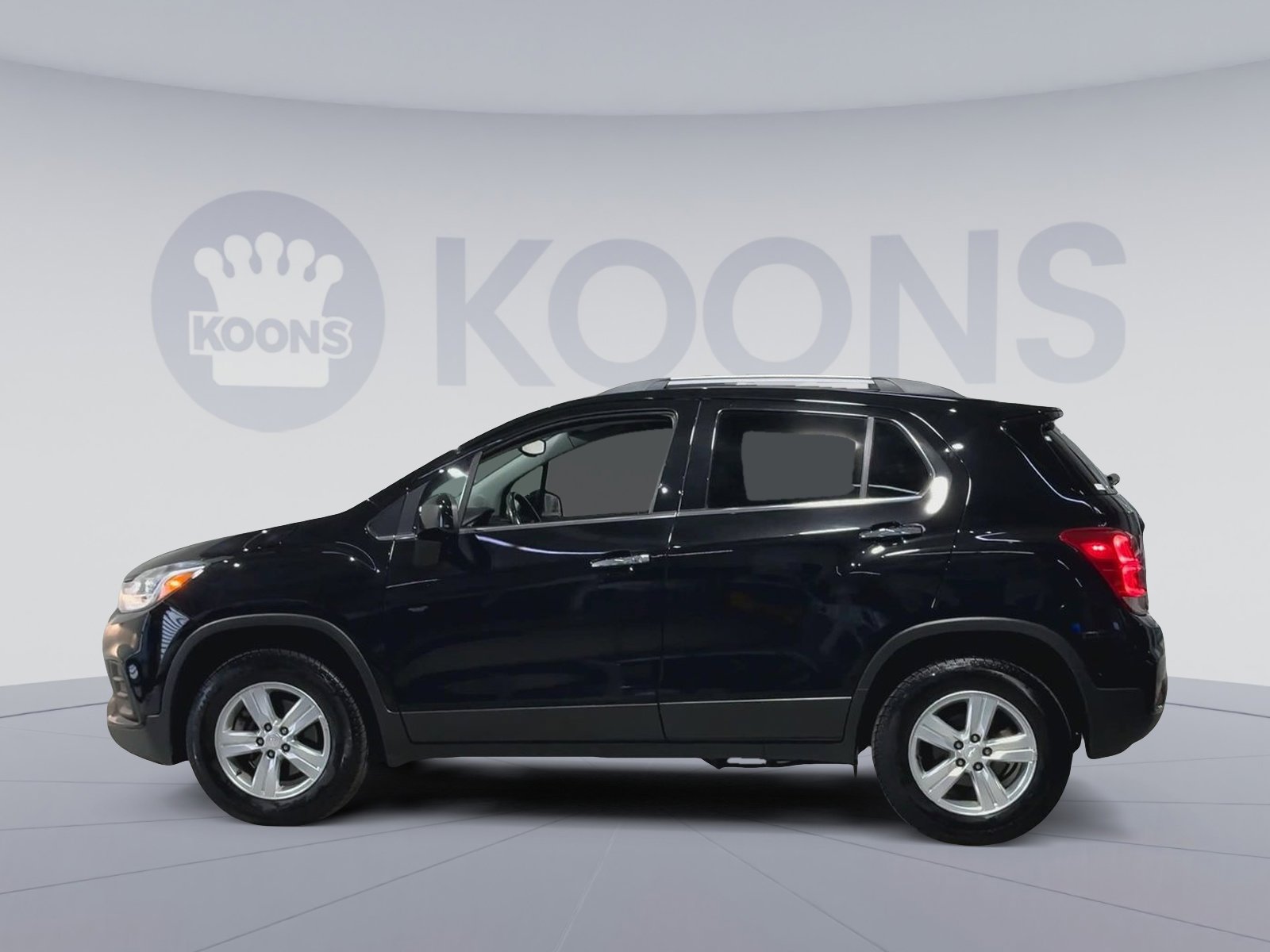 Used 2019 Chevrolet Trax LT w/ LT Convenience Package AWD/4WD image 7