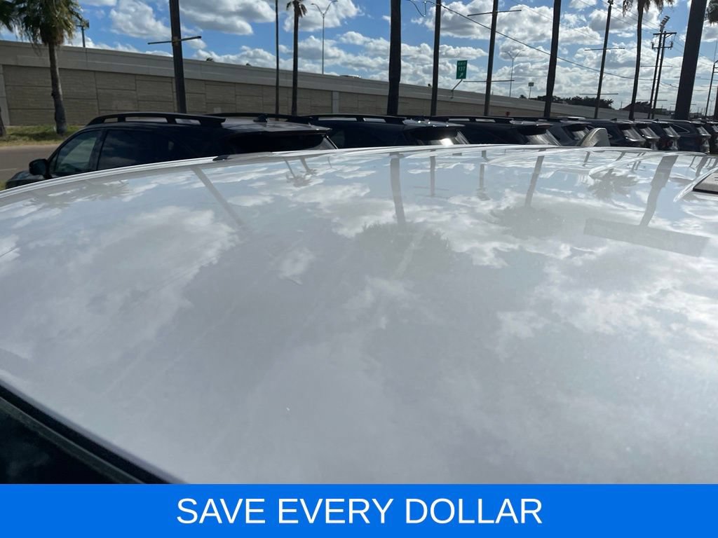 Used 2019 Chevrolet Equinox LT FWD image 23